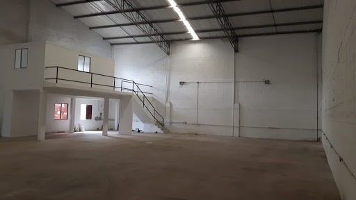 Arriendo bodega Guarne 2