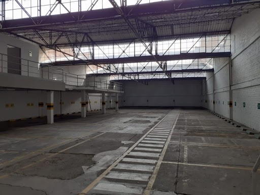 Bodega sector aeropuerto Guayabal 3
