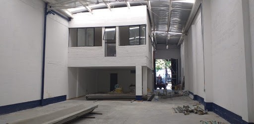 Arriendo bodega industrial Aguacatala 2